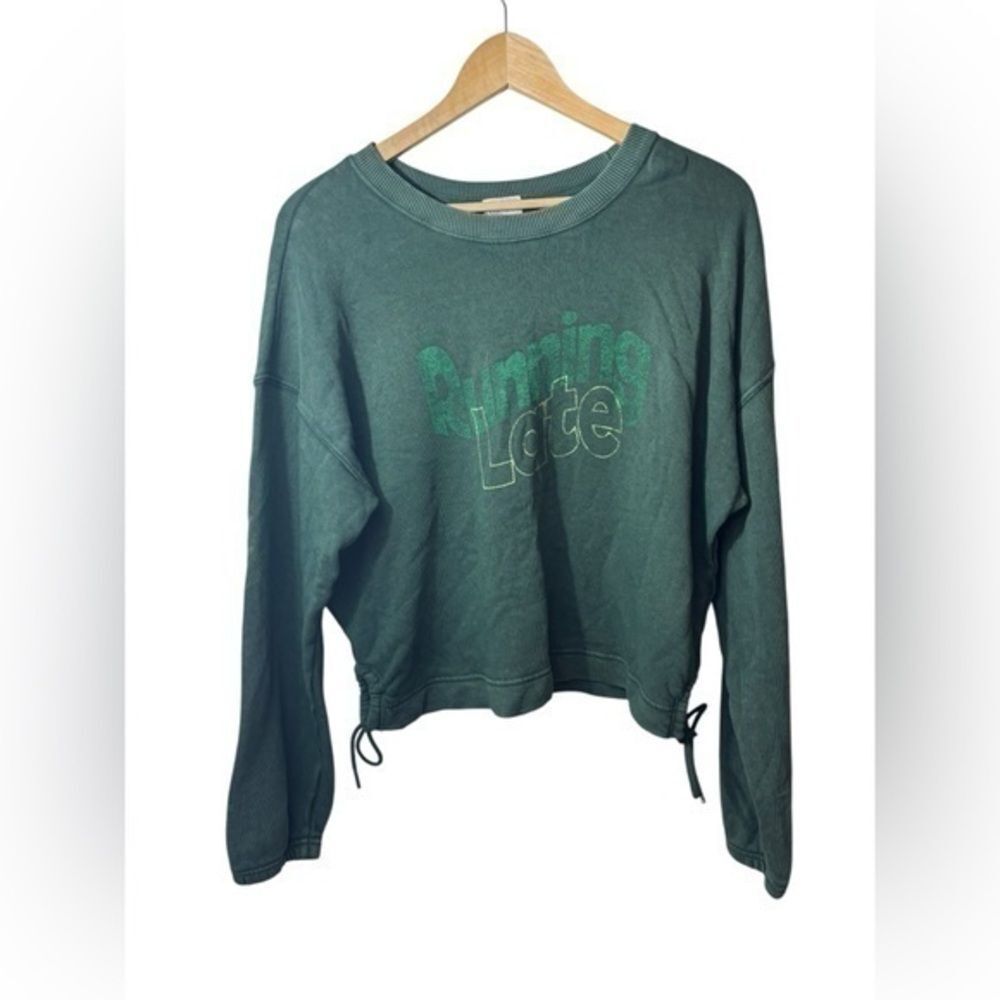 AERIE l offline sweatshirt running late green medium cropped